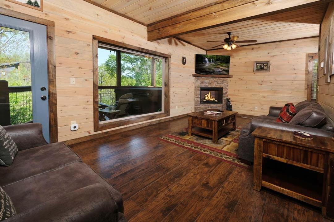 Villa Mountain Time à Gatlinburg Extérieur photo