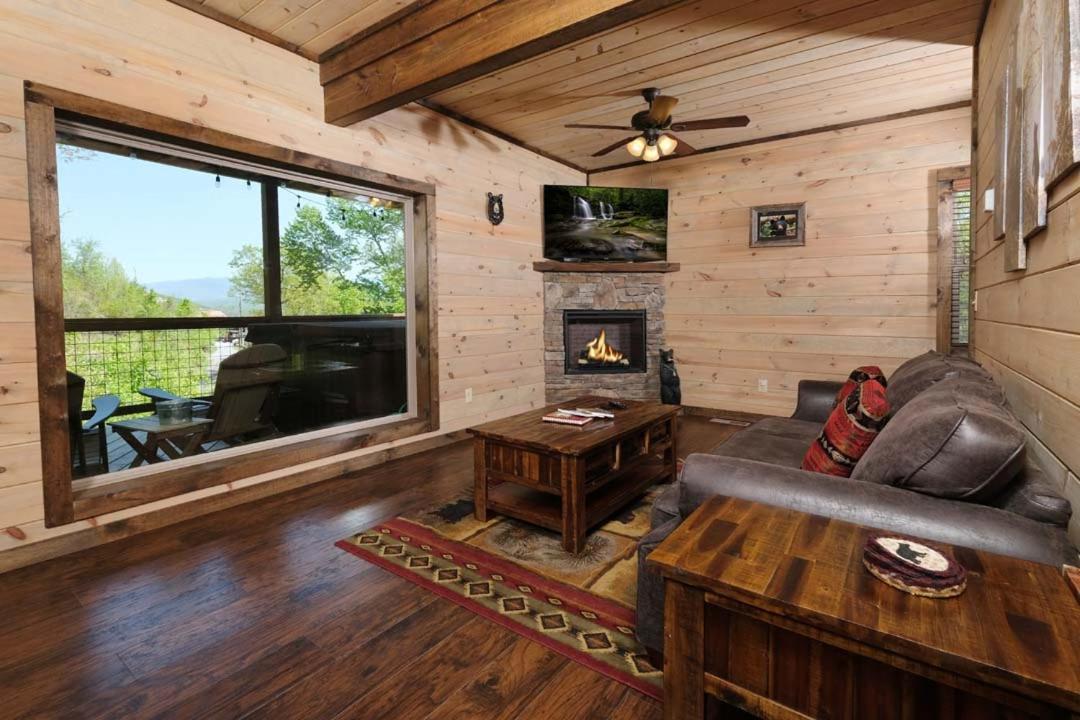 Villa Mountain Time à Gatlinburg Extérieur photo