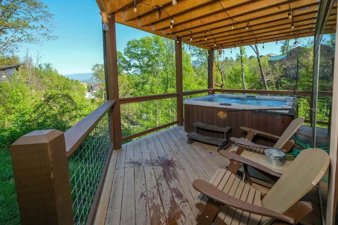 Villa Mountain Time à Gatlinburg Extérieur photo