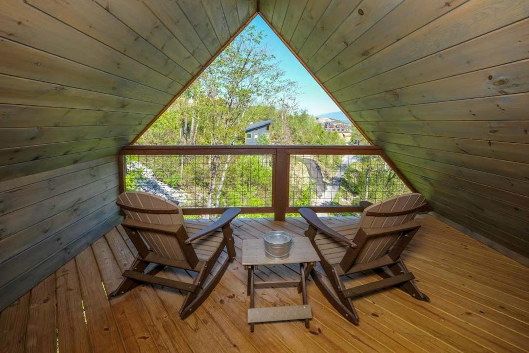 Villa Mountain Time à Gatlinburg Extérieur photo