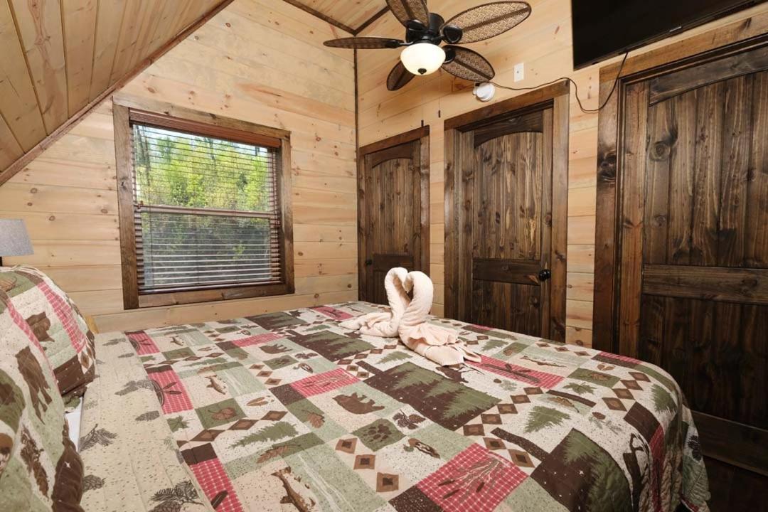 Villa Mountain Time à Gatlinburg Extérieur photo
